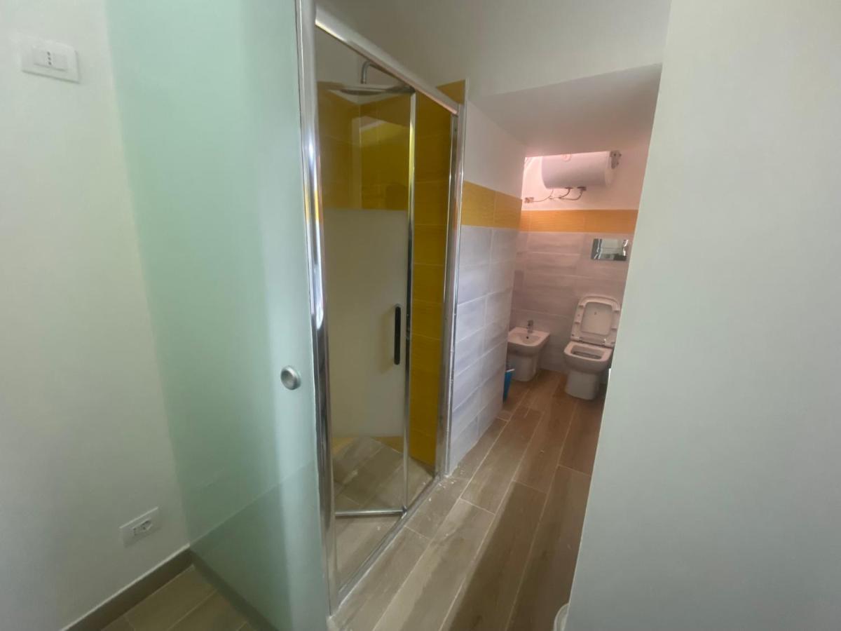Yes I Know My Room - Mini Room Martiri Napoli Bagian luar foto