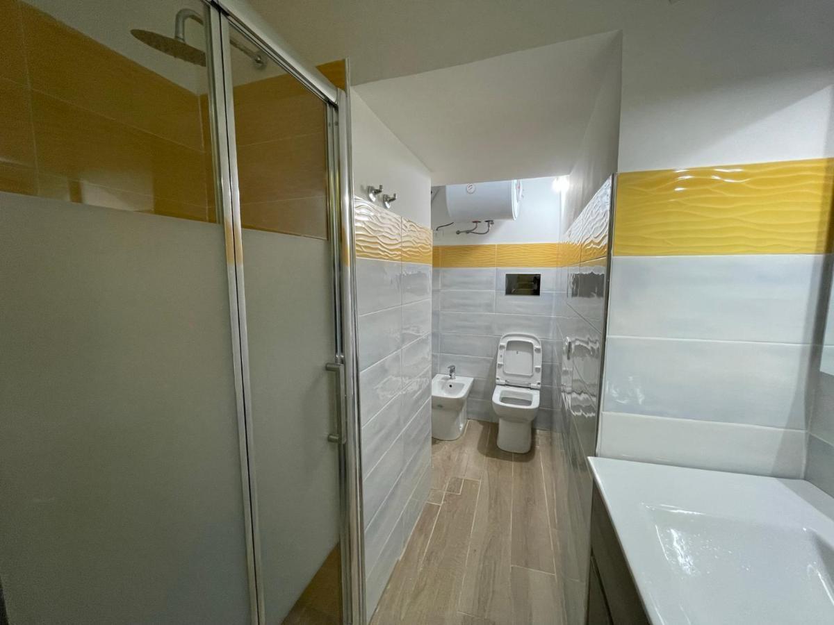Yes I Know My Room - Mini Room Martiri Napoli Bagian luar foto
