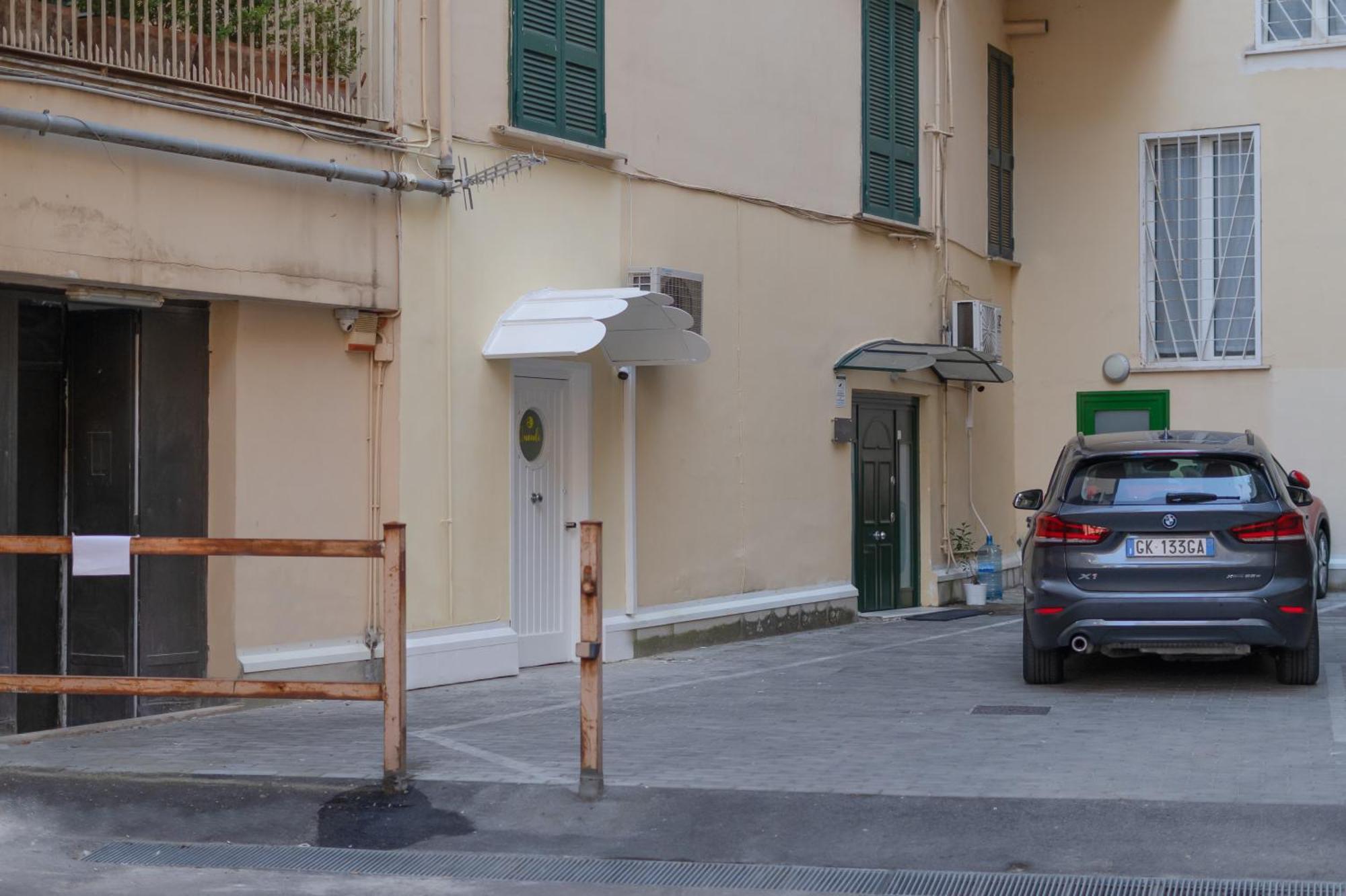 Yes I Know My Room - Mini Room Martiri Napoli Bagian luar foto